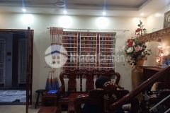 Bán nhà ngọc thuỵ long biên. 35m x 5 tầng. ngõ thông, ô tô đỗ cửa. 4.2 tỷ.