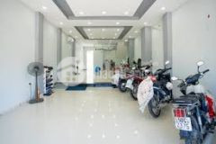 Cho thuê mặt bằng 600m2 đường bacu. vỉa hè rộng 7m