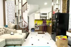 Bán nhà trần xuân soạn,q7 tặng full nội thất, dt 50m2, nhỉnh 4 tỷ