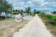 Bán đấttiềm năng200m ra nguyễn công trứ giá 13,3trm