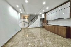 Bán nhà vương thừa vũ gara ô tô thang máy nhà đẹp 35m2 x 7 tầng giá 8.8 tỷ