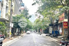 Bán đất tặng nhà quang trung phân lô vỉa hè, kinh doanh, 4 oto tránh nhau, 55m, cho thuê 10triệu tháng