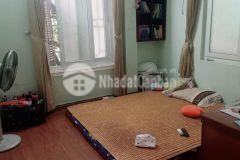 Nhà cực hiếm phố hoàng quốc việt cầu giấy diện tích 21m2 2 tầng mặt tiền 8.1m giá 2tỷ300.