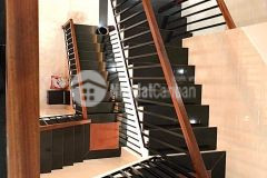 Chính chủ cần bán nhanh nhà yên khê 85 m giá chào 5.99 thương lượng.