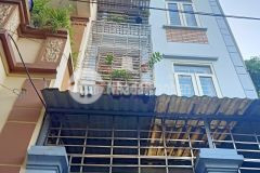 Bán gấp nhà thanh liệt 45m24 tầng tự xâyô tôlô góc 4 tỷ 1.