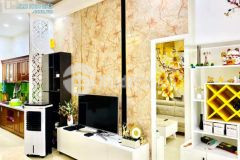 Chính chủ nhờ bán nhà bồ đề long biên ô tô thông thang máy 55m 6t mt6 8.1 tỷ gần cầu chương dương