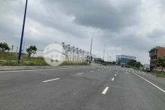 Cần bán gấp becamex chơn thành nằm ngay mặt tiền ql14.