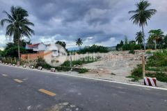 Bán đất ngay mặt tiền đường dt7 tại ninh sơn