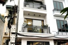 Cần bán nhanh căn nhà hoàng mai, dt 35m2 5 tầng mt 4 m giá chỉ 3.68 tỷ