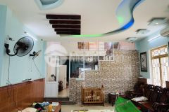 Bán gấp nhà 2t 102m trung tâm sơn trà gần trần thị lý chào 10 tỷ 0984013188