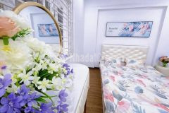 Nhà thực dành cho khách thực