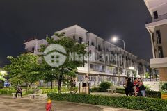 Em đang có 1 căn áp góc giá rất tốt. vị trícenta diamond,phù chẩn,tp.từ sơn