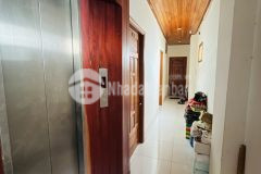 Bán mặt tiền sát bàu cát, 7 lầu 27 phòng thang máy thu nhập 160trth.