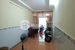 Ban nha gâp nguyên kiêm, p9, q.phu nhuân 50m2 sat măt tiên chi 4.9 ty