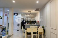 Chậm là mất bán nhà 4 tầng cực đẹp cmt8, q10, 80m2 5.6x14.3m, 9.5 tỷ