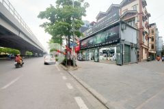 Cần bán nhà phạm văn đồng, 60m, mt5m, ô tô 7 chỗ. sổ a4. 3 thoáng.