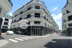 Nhà phố đường hà huy giáp quận 12, 5 tầng, thang máy, full nội thất, giá rẻ