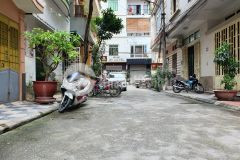 Mặt ngõ lê văn thiêm,72m,mt 7.2m,hiếm,vỉa hè,ô tô tránh,18 tỷ,0348051001