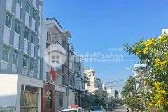 Nhà mặt tiền đường số. 10m.3 lầu sân thượng q7 giá hơn 14ty