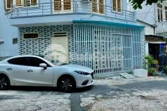 Bán nhà 2 mặt tiền, hẻm xe hơi, bình thọ, thủ đức, 41m2, 2 tầng, 2 phòng ngủ, giá 4,5 tỷ