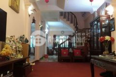 Bán nhà hoàng quốc việt, ở vip chỉ cần xách vali đến, 68m, 5t, 6.8 tỷ.