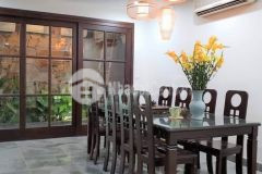 Bán nhà ngõ 575 kim mã ngọc khánh, 90m2 mt đẹp, kd, giá 19,5 tỷ.