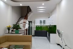 Bán nhà đường vân canh hoài đức,ô tô đỗ cửa, dt 34m2 5 tầng, mt 4m2, giá nhỉnh 3 tỷ.