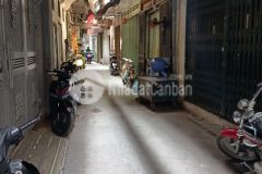 Bán nhà ngõ 145 văn chương tôn đức thắng, ngõ to nông, gần phố, dt 26m3 tầng2.5 tỷ