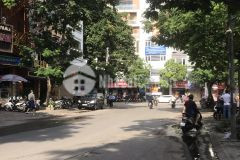 Cần bán gấp nhà cực mới và đẹp hoàng mai 35m2, 5 tầng, mt 4.5, hơn 3 tỷ