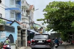 Mặt tiền 4 tầng 135m2 giá 13.5 tỷ đường quang trung tăng nhơn phú b quận 9