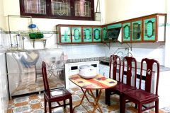 Phân lô ô tô 7 chỗ vào nhà thoáng trước sau nhà kiên cố.