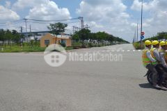 Còn đúng 1 nền đẹp ngay trục đương kinh doanh,buôn bán ngay.