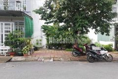 Chính chủ cần bán nền 5x20 100m2 đường b10 khu phú an giá 2ty650. liên hệ 0837777411 gặp mr tín