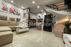 Siêu phẩm cực hiếm hoàng hoa thám 40m2 5tầng oto đỗ lô góc kinh doanh