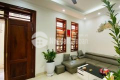 Nhà đẹp phú diễn gần phố ở sướng dt 40m, 5 tầng nhỉnh 3 tỷ.