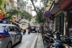 Cực hiếm mặt phố hàng bạc, hoàn kiếm 250m2, mặt tiền 7.5m, kinh doanh đỉnh