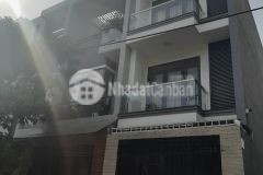 Bán nhà mới xây 3 tầng 76m2 đường 12m shr giá 3,3 tỷ