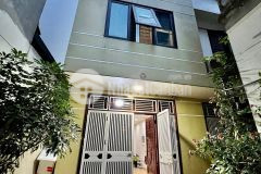 Bán nhà tứ hiệp, sát chi cục thuế thanh trì 45m 5 tầng chỉ 3,3 tỷ.