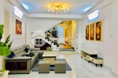 Cực đẹp bán nhà 4 tầng vào ở ngay hoàng sa, q3, 75m2 5.2x14.4m, 9 tỷ