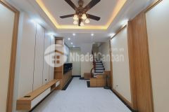 Bán nhà phố khương hạ, nhà đẹp ở ngay, ô tô, ngõ thông, 34m2 x 5 tầng, giá 4.5 tỷ
