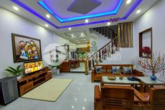 Ban nha 2 tâng kiêt ô tô trân thai tông, thanh khê, 3.x ty