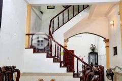 Siêu rẻ hơn 4 tỷ có 55m2 đường hoàng mai, gần công viên hồ đền lừ