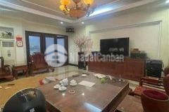 Cần bán nhà tập thể tx tại ngõ 55 ngụy như kon tum. 50m giá 1.2 tỷ