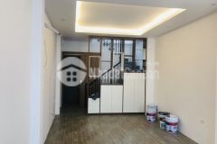 Bán gấp, nhà 5 tầng phố ngọc thụy, long biên, 34 m2, nhỉnh 3 tỷ