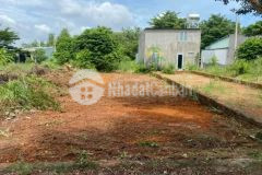 Cần bán 200m2 đất tại bến cát giá chưa đến 1 tỷ.