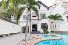 Cần bán siêu biệt thự đường viba view biển, và view toàn thành phố. p.1