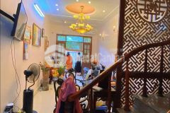 Bán nhà phố võng thị, tây hồ, nhà đẹp 6 tầng ở ngay, tặng toàn bộ nội thất.soái nguyễn