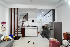 Siêu hiếm tại mỹ đình 6 tầng 4 ngủ khép kín vừa ở vùa cho thuê 50m ra phố