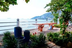 Bán biệt thự đẹp nằm cạnh gành hào giá rẻ