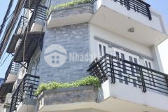 Hot nhà 2 mặt tiền đường 8m 6.8x12, 4 tầng sát mặt tiền hoà bình 9 tỷ